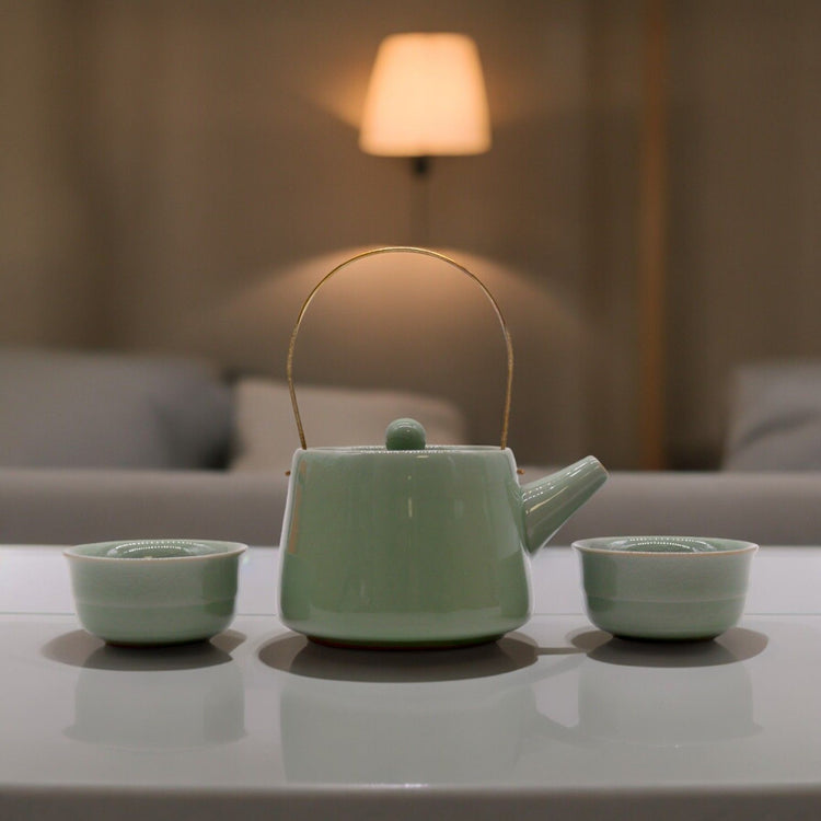 Experience the art of tea-making: teapot sets